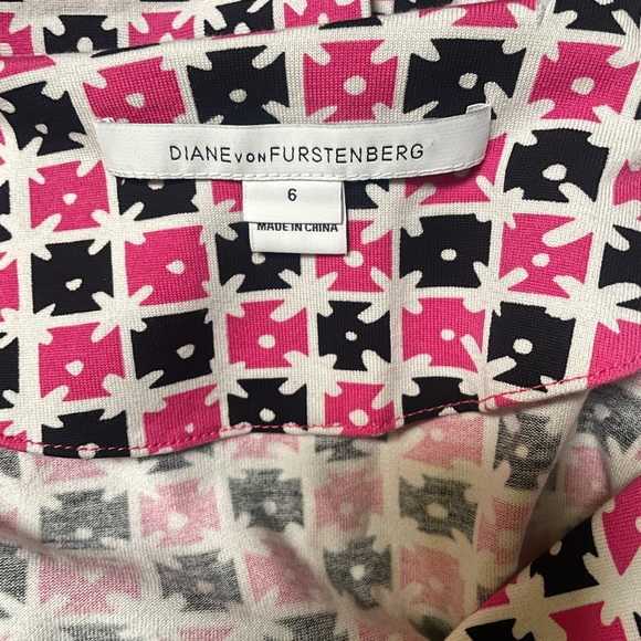 Diane Von Furstenberg size 6 Reina dress. Excellent condition DVF - Picture 10 of 10